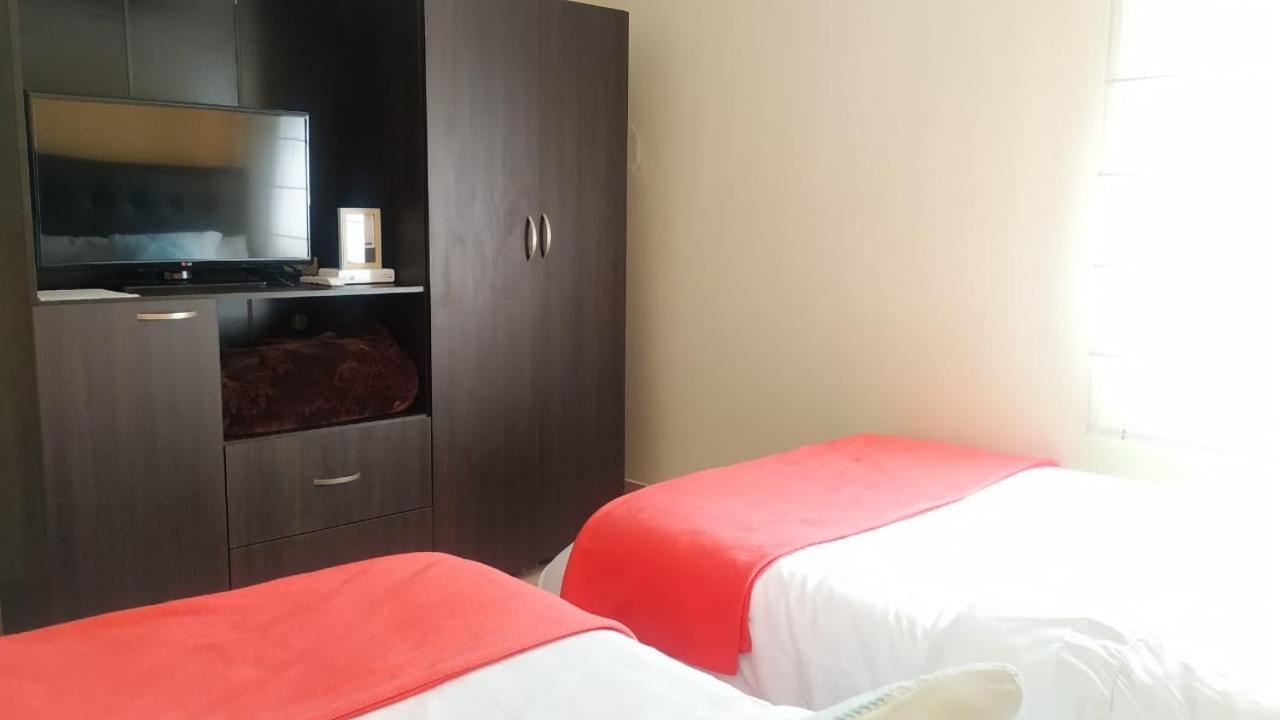 Casa Prada Bed & Breakfast Богота Екстер'єр фото